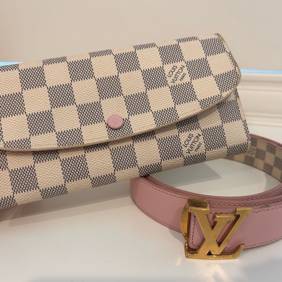 Louis Vuitton Emilie Wallet- Damier Azur Canvas - Picture 6 of 7